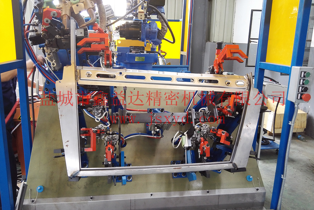 上海奇瑞T18車型汽車門框焊接總成工裝